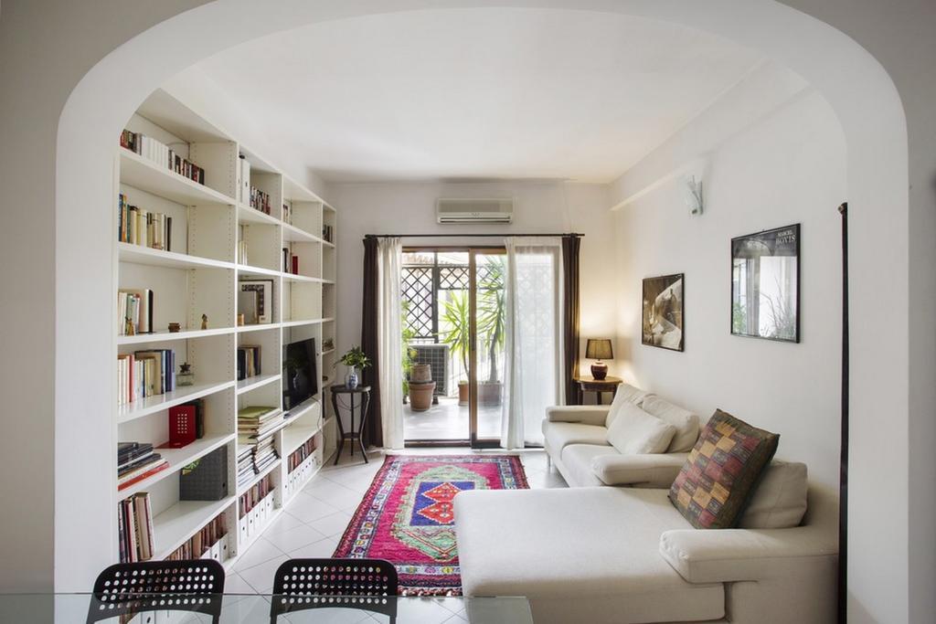 Apartment Montebello Rome
